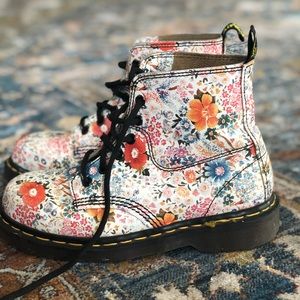 RARE Vintage a Floral Dr. Martens Boots